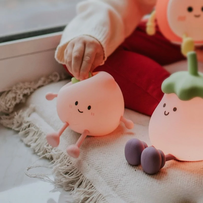 Mary S–led Lamp–peach (1)